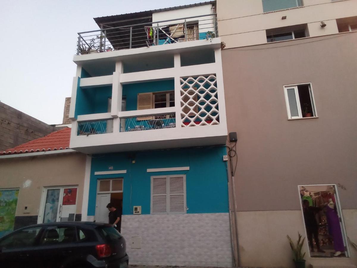 In The Heart Of Praia - Family B&B Bagian luar foto