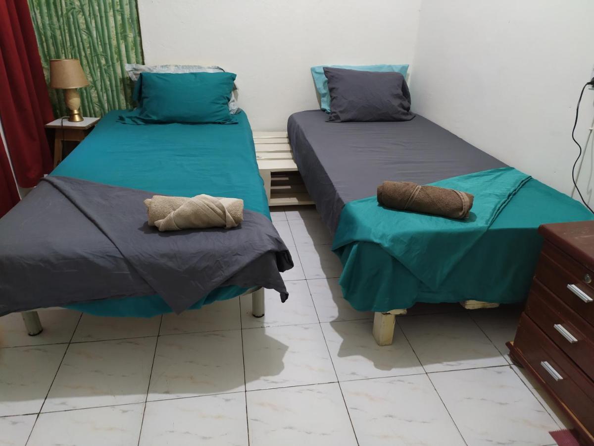 In The Heart Of Praia - Family B&B Bagian luar foto