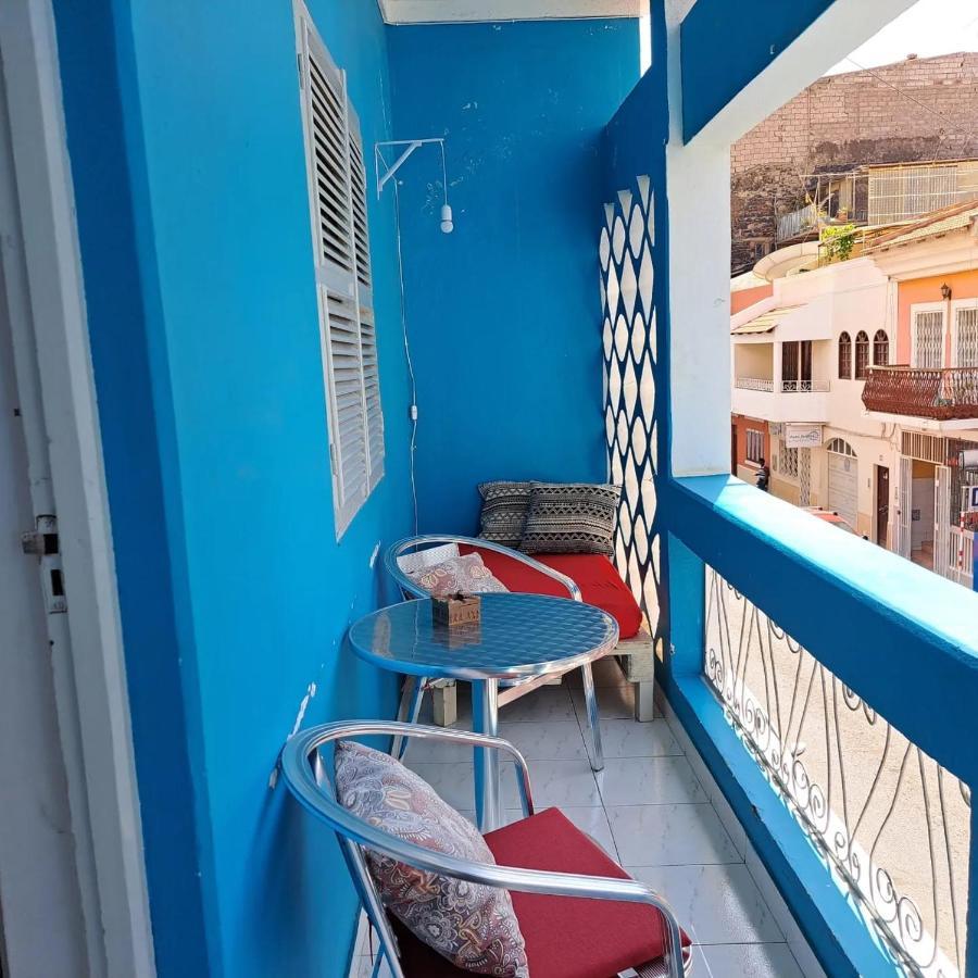 In The Heart Of Praia - Family B&B Bagian luar foto