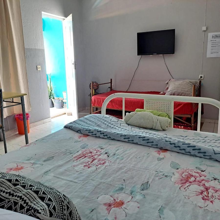 In The Heart Of Praia - Family B&B Bagian luar foto