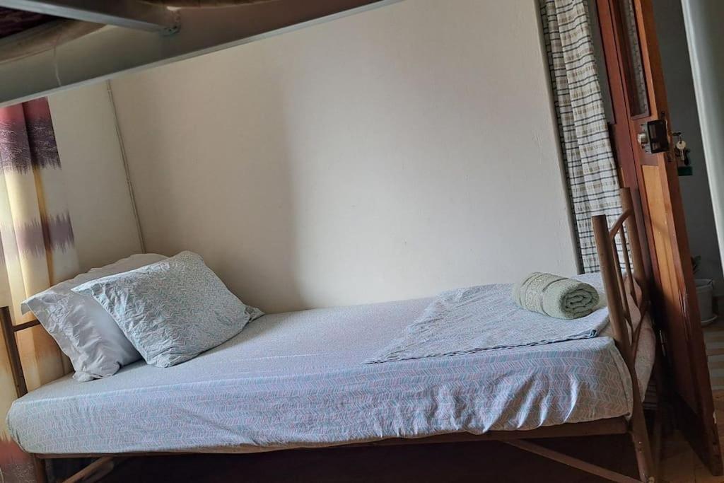 In The Heart Of Praia - Family B&B Bagian luar foto